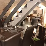 Rive Gauche Hotel 2*