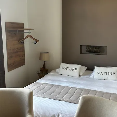 Rive Gauche Hotel 2*