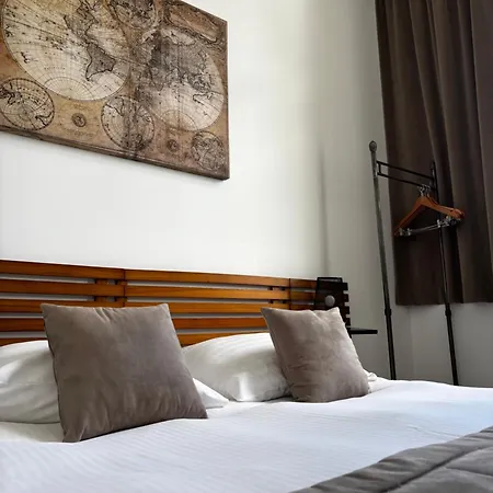 Hotel Rive Gauche 2*