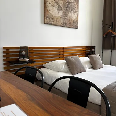 Rive Gauche Hotel