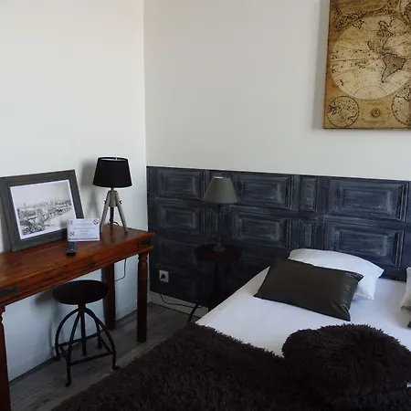 Hotel Rive Gauche 2*