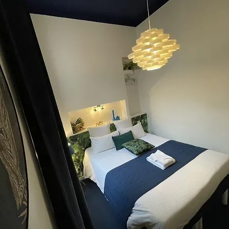 Rive Gauche Otel 2*