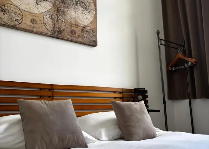 Hotel Rive Gauche 2*